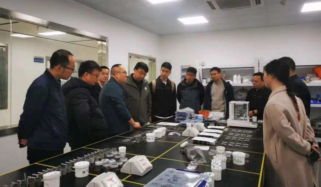 共筑创新高地 赋能产业升级--中国科学院赣江创新研究院专家团队走进赣州高新区开展对接交流活动